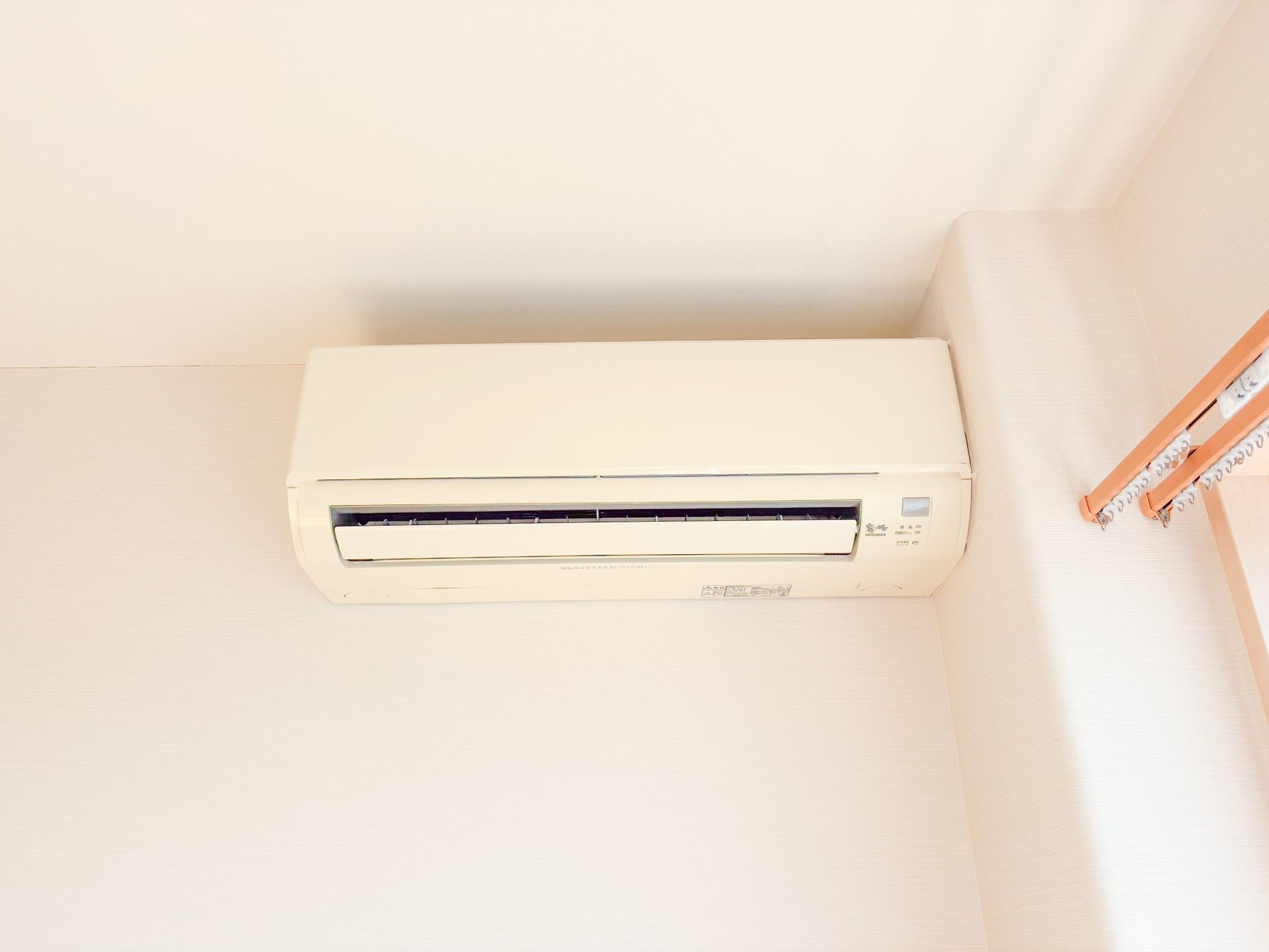 快適な空調設備の部屋