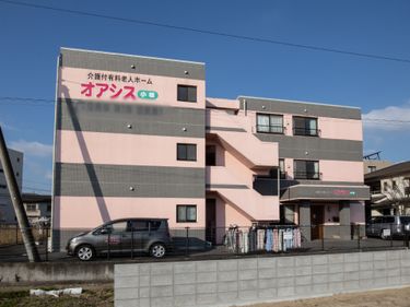 残り1室 7 13更新 有料老人ホーム オアシス小坂 松山市 360度パノラマ画像 みんなの介護