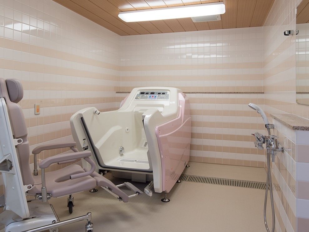 バリアフリーの洗い場設備