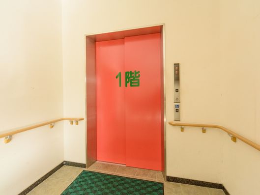 エレベーター