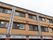 ３階建ての当施設