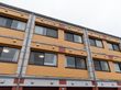 ３階建ての当施設