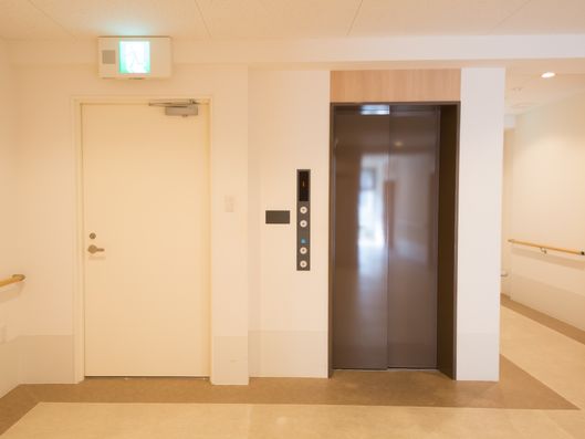 エレベーターホール