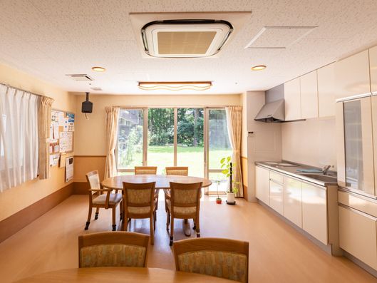 ダイニングルーム