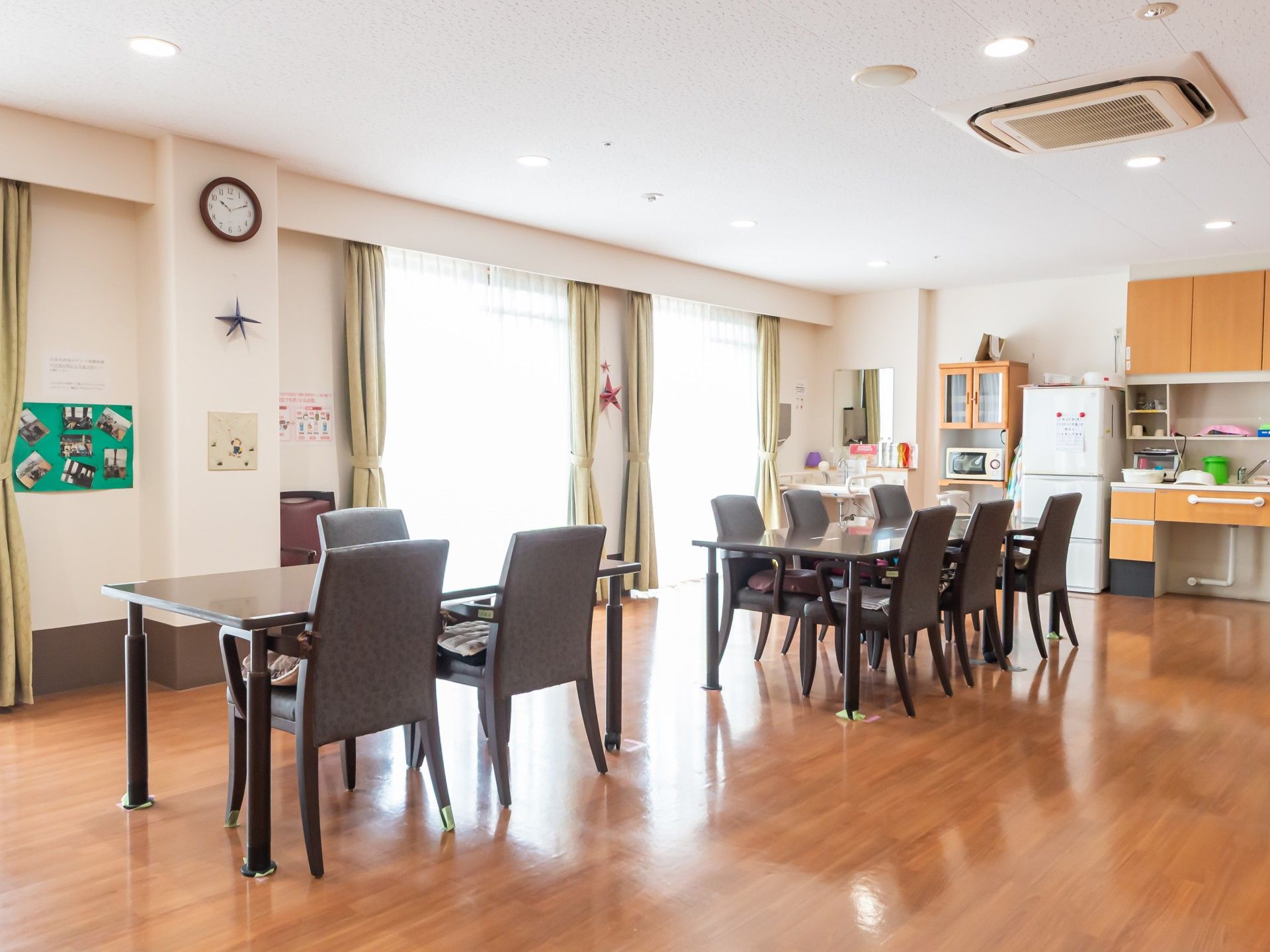 明るい共有スペース