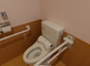 清潔で明るいトイレの内装