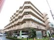 「石神井クラシック・コミュニティそよ風」外観。自然豊かな環境である。