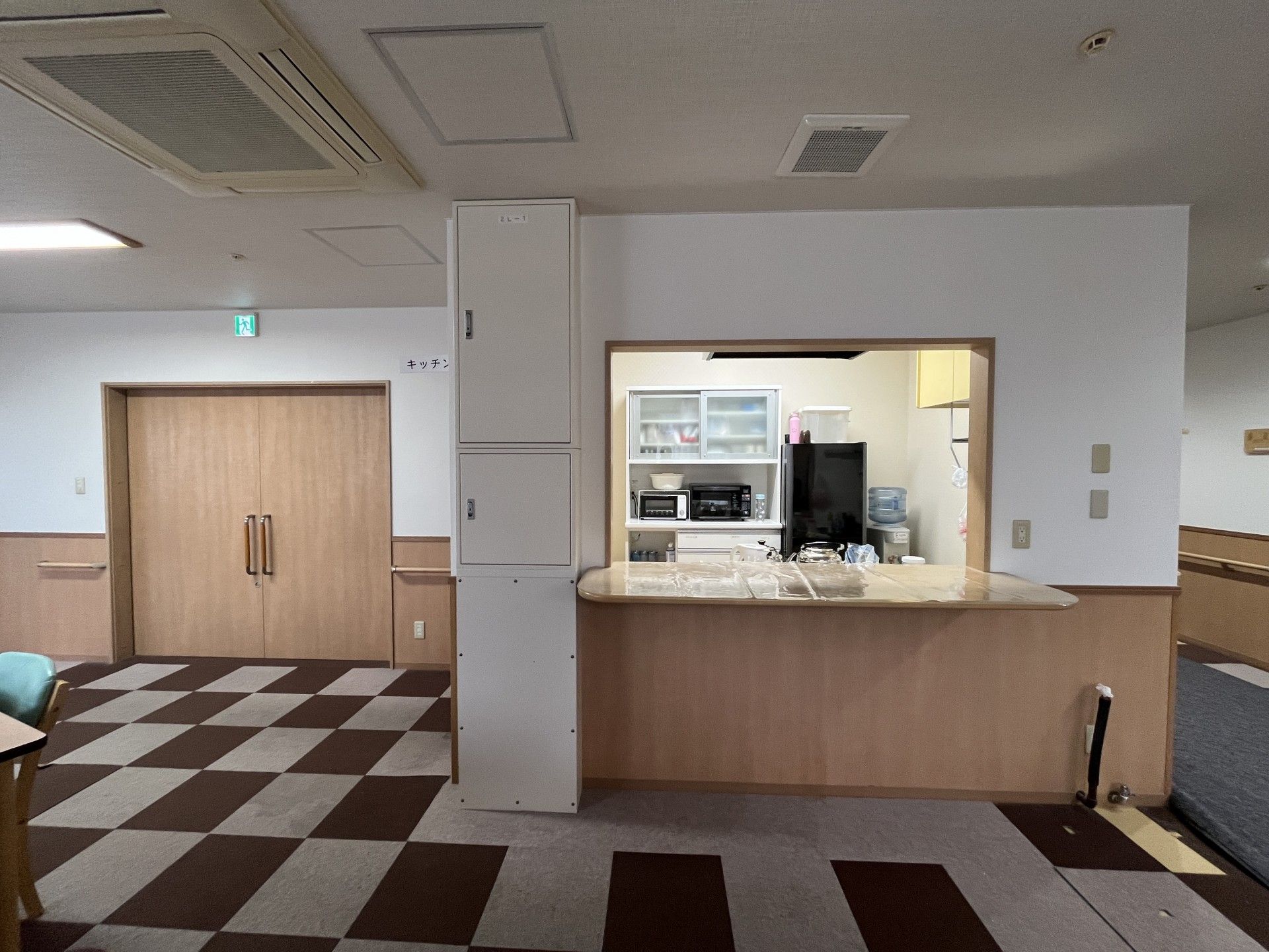 ケアハウスの共有キッチン