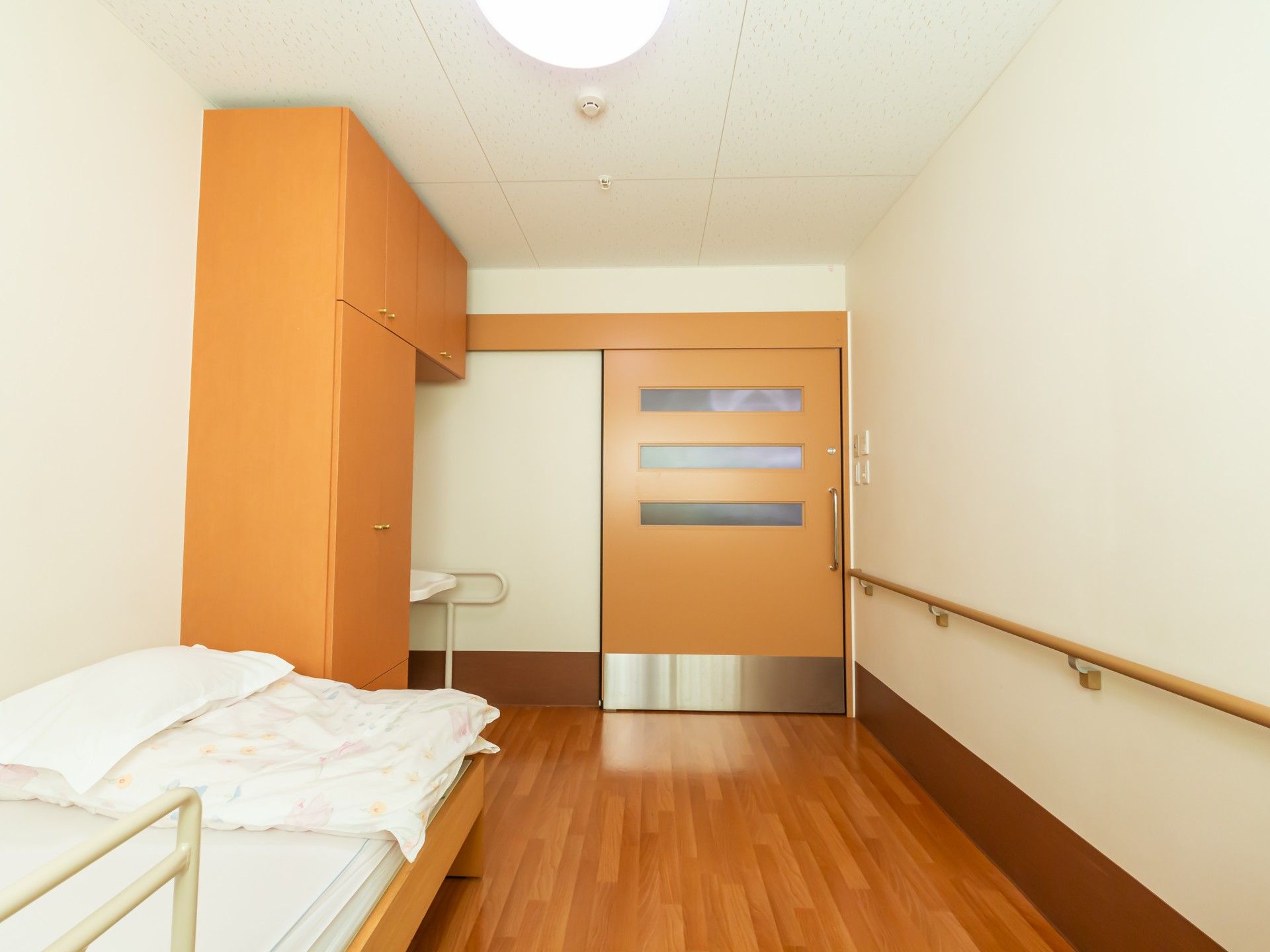 清潔な居室の一角