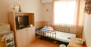 日差しが差し込む居室