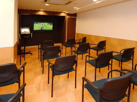 歌の好きな入居者様が集まって楽しめるカラオケルーム