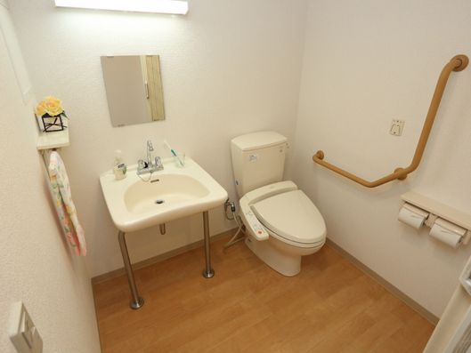 トイレと洗面台