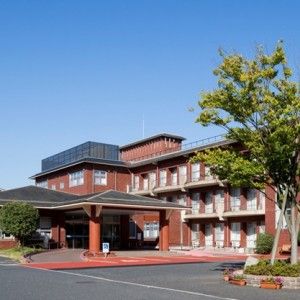 ゆったりとした施設の外観