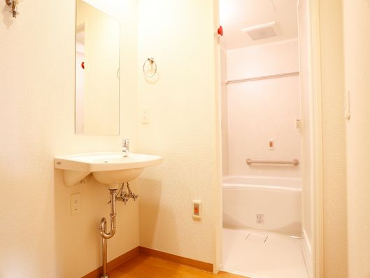 洗面所とバスルーム