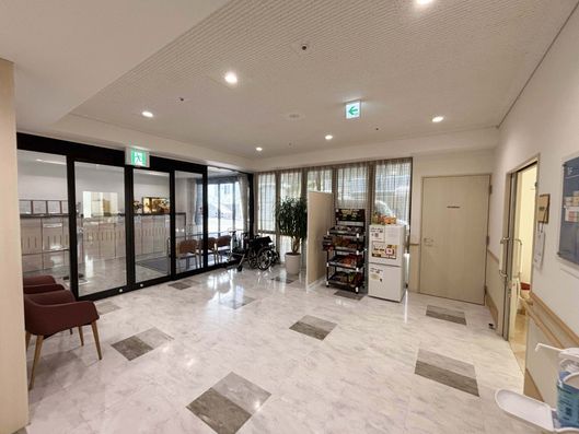ラウンジ