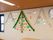 壁のクリスマス飾り