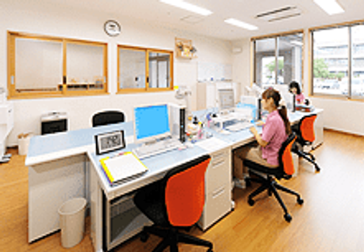 スタッフイメージ