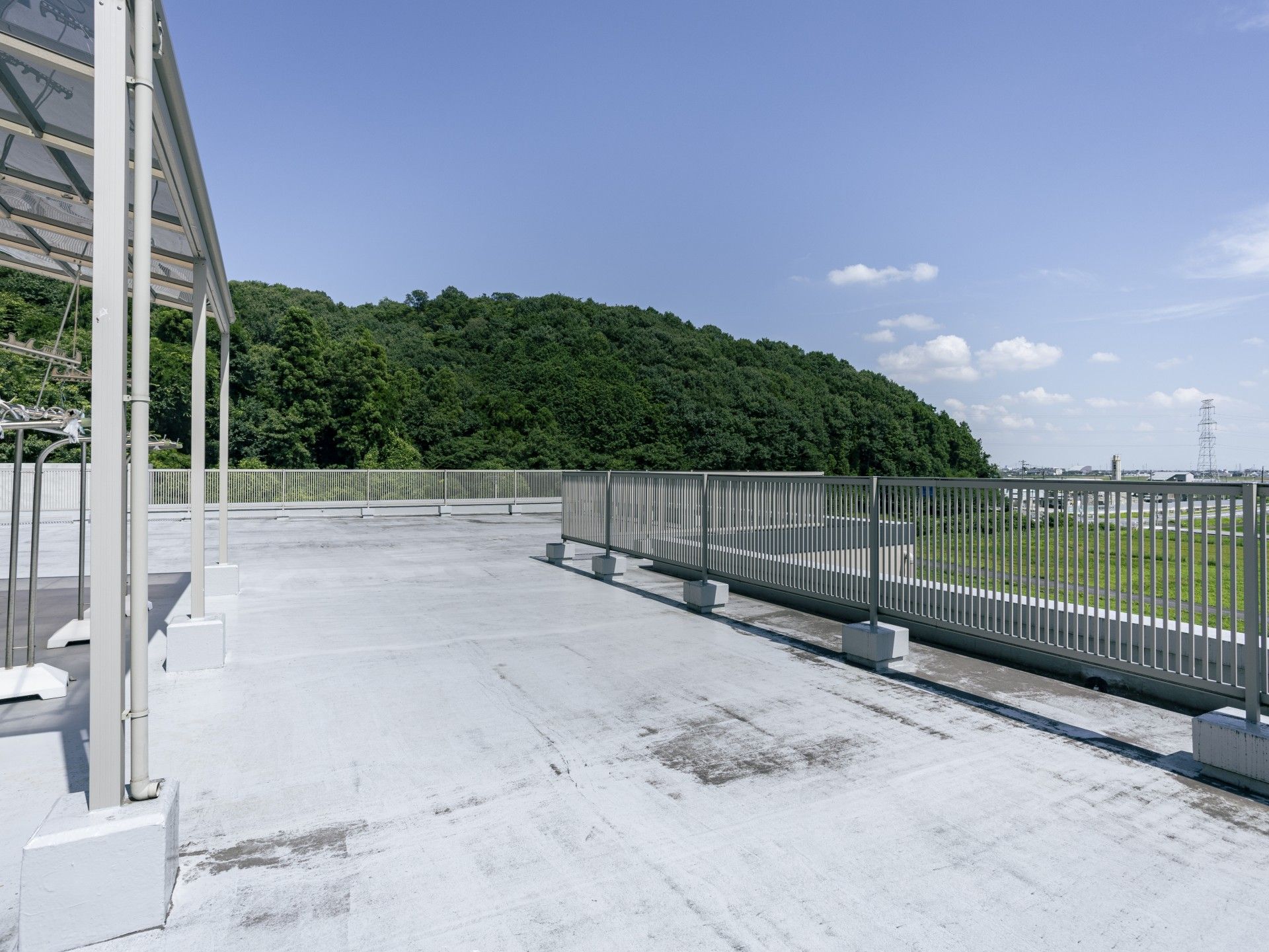 広々とした屋上スペース