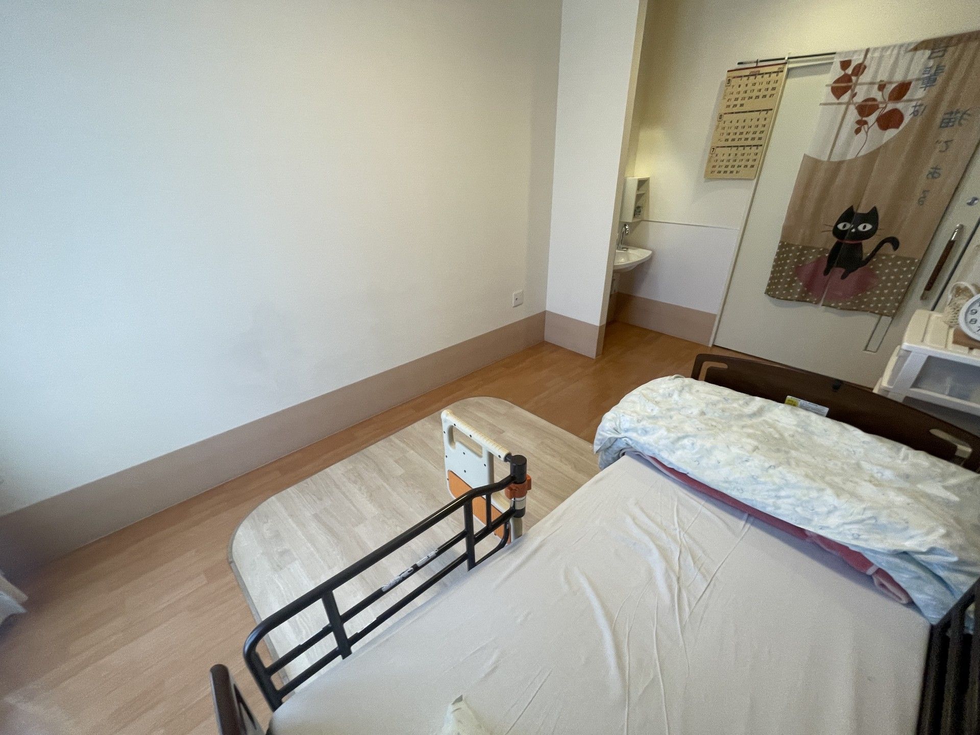 落ち着いた雰囲気の居室