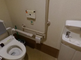 バリアフリー対応のトイレ設備