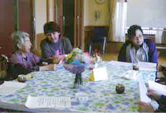 和やかな談笑の場