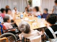 みんなで囲むテーブル