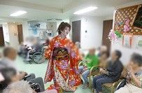 和装の方が訪れる場所