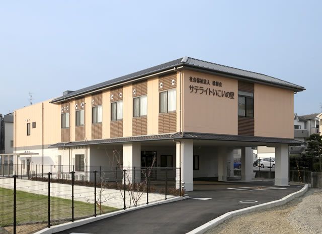 清潔感のある建物外観