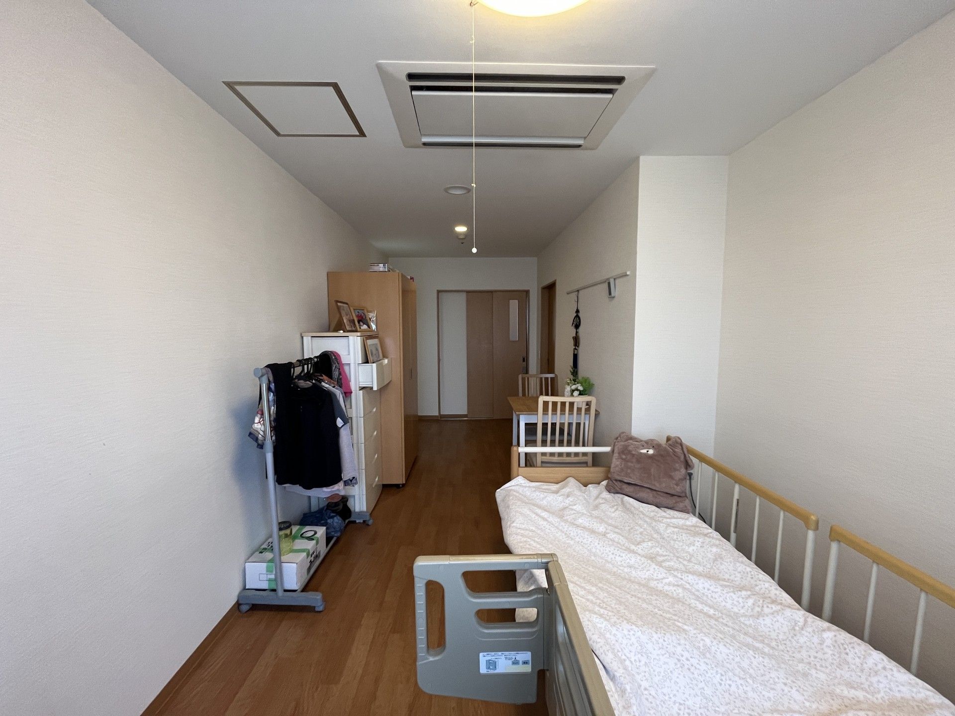 落ち着いた個室の様子