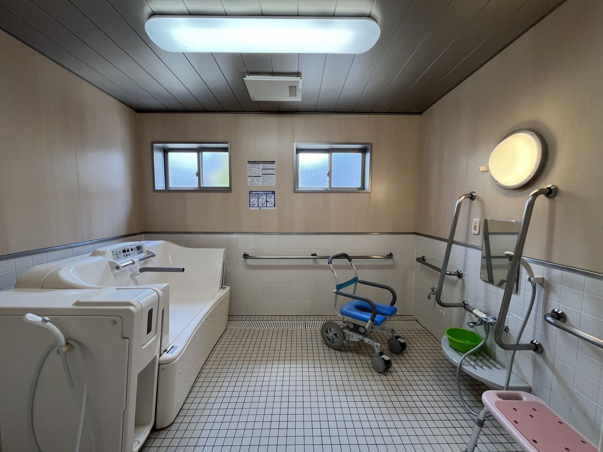 安全に配慮した浴室