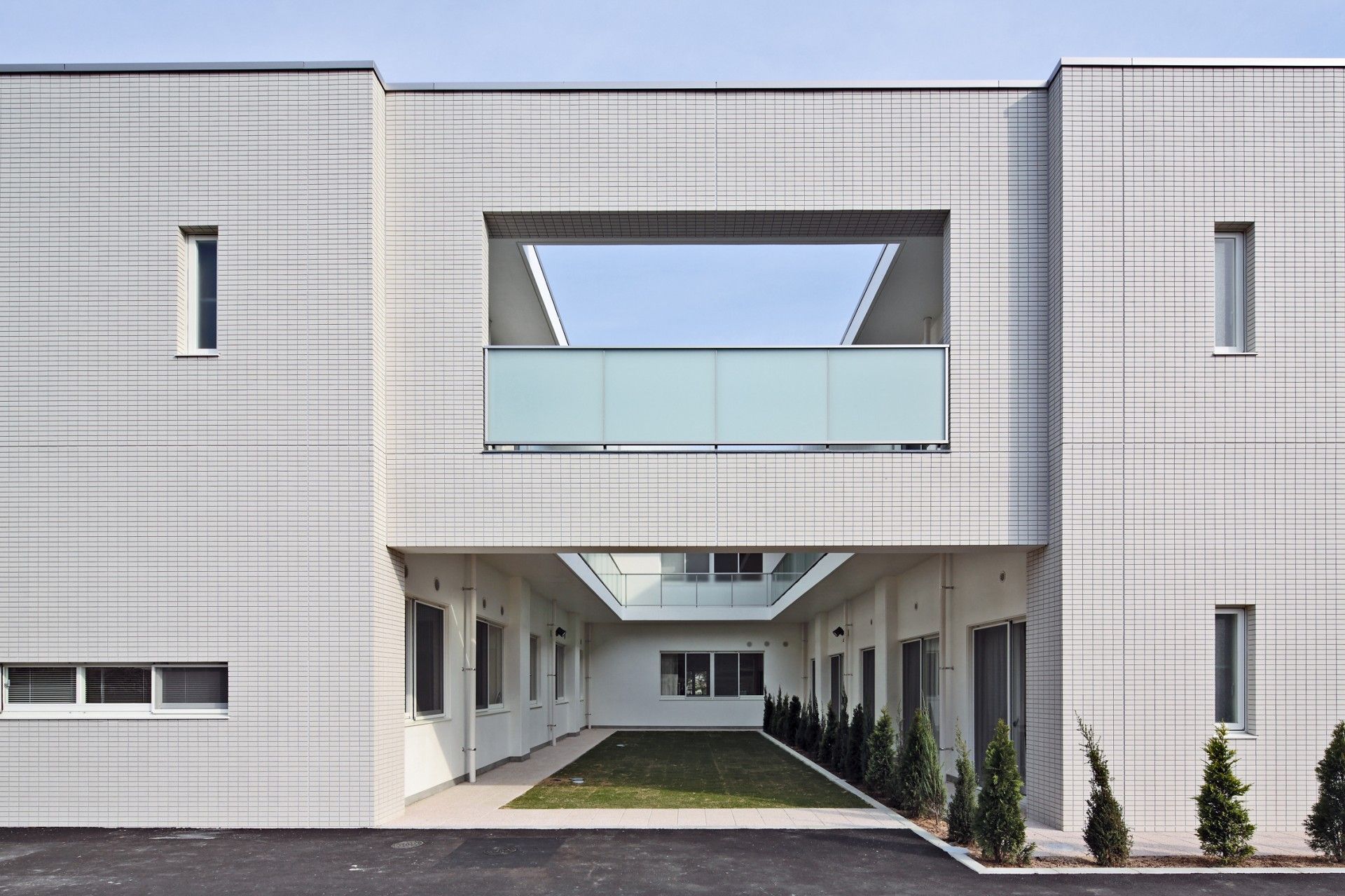 開放的な中庭のある建物