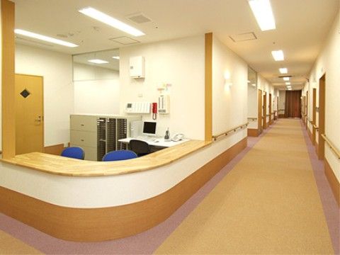 あずみ苑 グランデ宇都宮の受付。ご来訪時に対応できる体制をとっている。