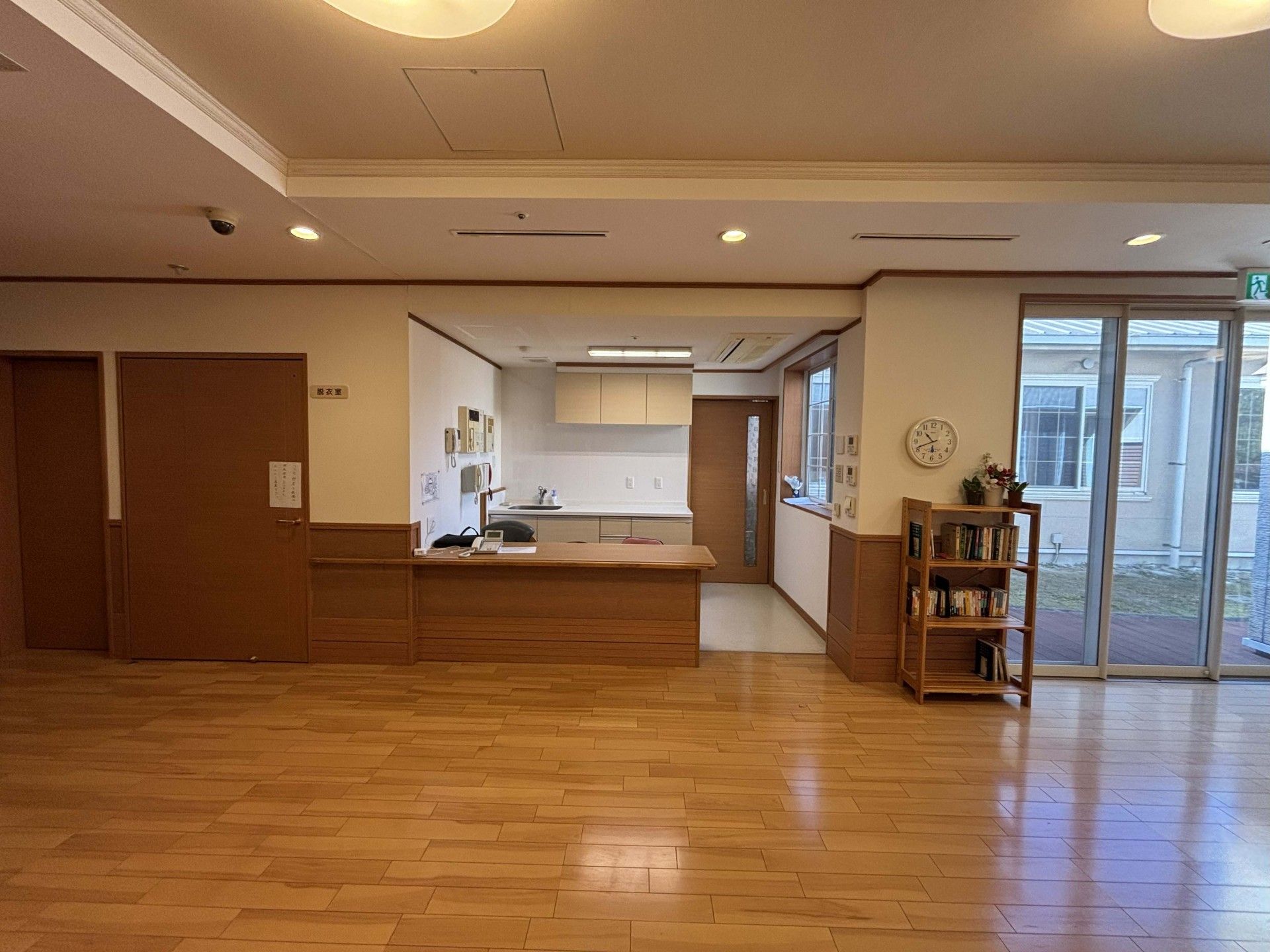 受付と共有スペース