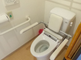 バリアフリー対応のトイレ設備