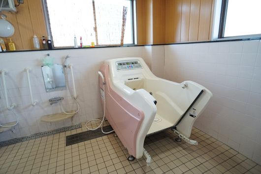 機械浴室