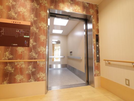 エレベーター