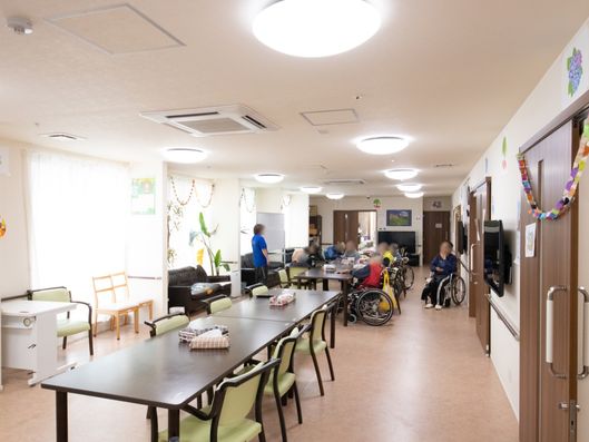 食堂兼リビング