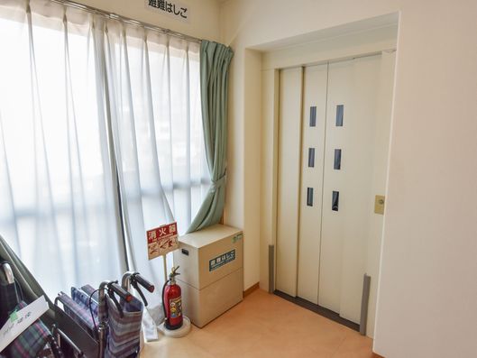 エレベーターホール