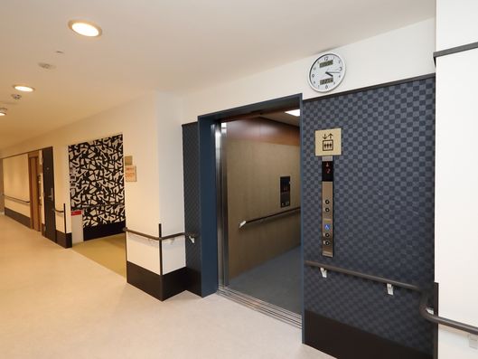 エレベーター
