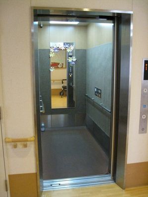 エレベーター