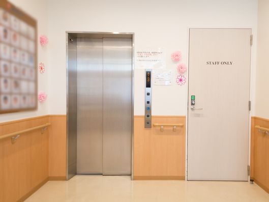 エレベーターホール