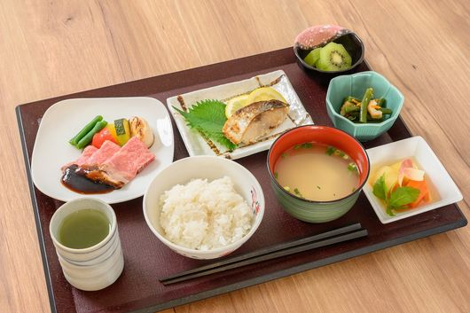 食事