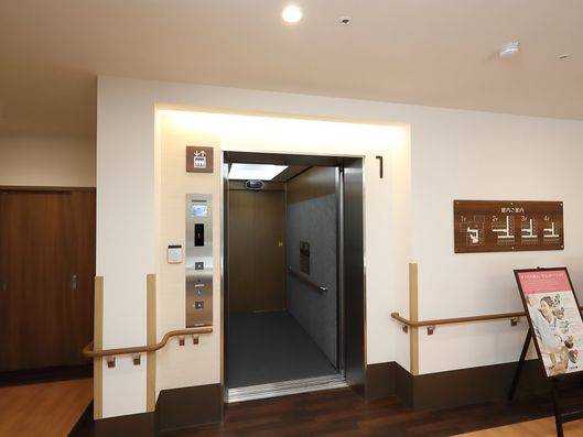 エレベーター