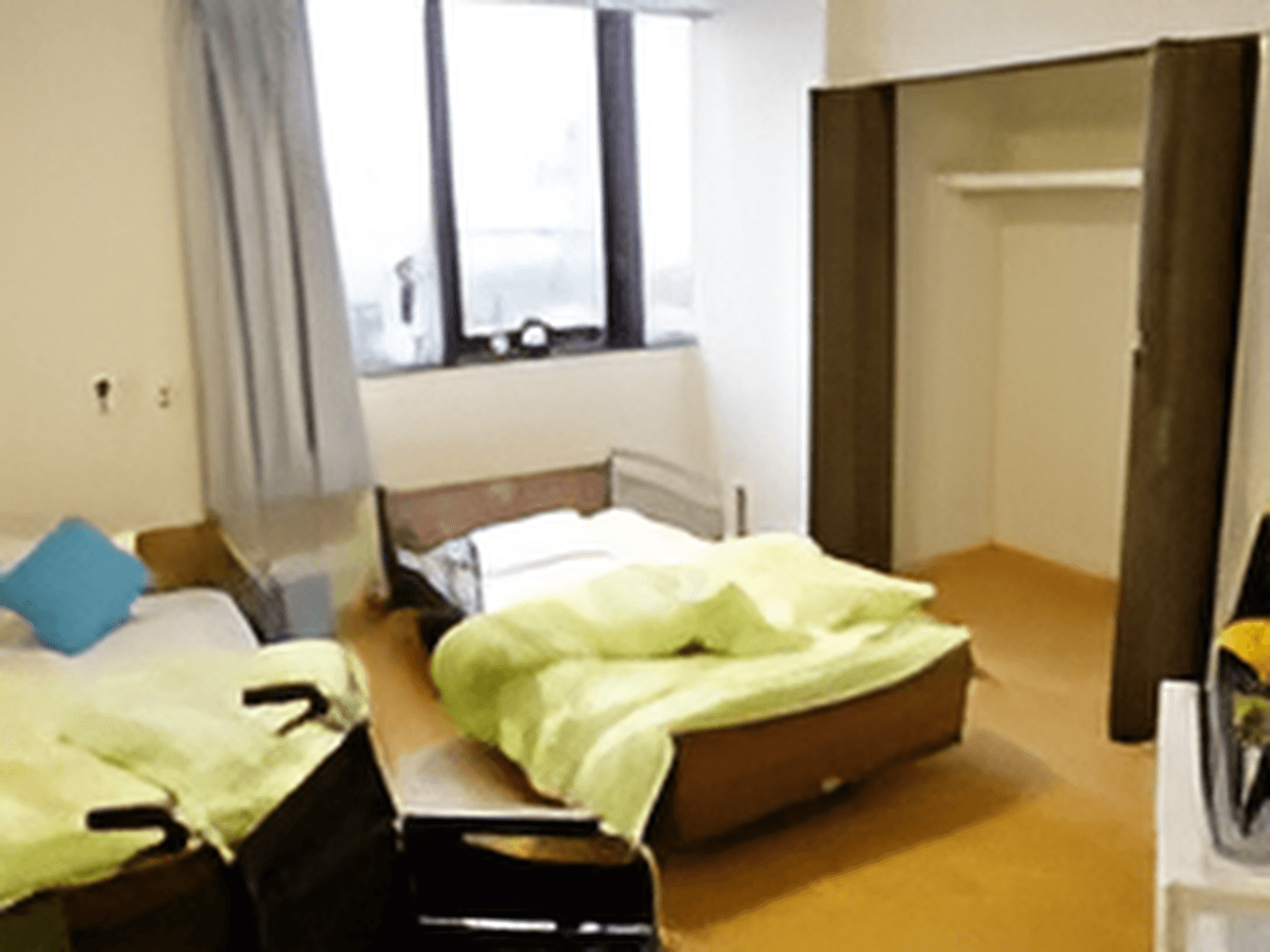 お一人だけではなく、ご夫婦揃っての生活が可能な居室