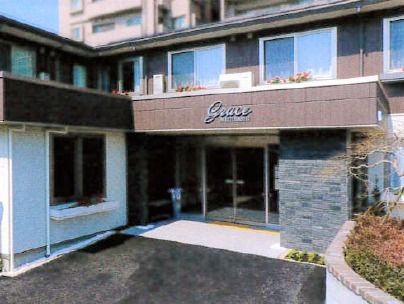 施設周辺は段差がないバリアフリー設計になっている。車椅子をご利用の方やご高齢者様にもストレスフリーでご利用いただける。