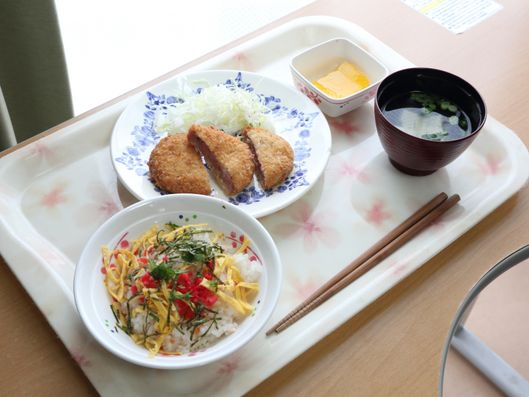 食事