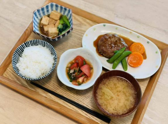 バランスの良い食事内容