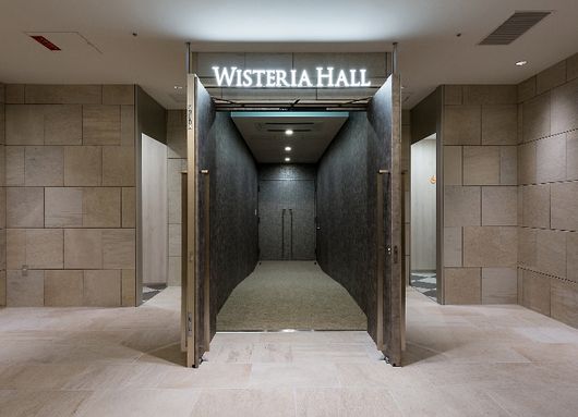 ウィステリアホール