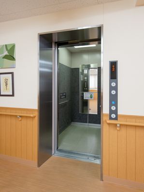 エレベーター
