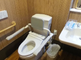 バリアフリー対応のトイレ設備